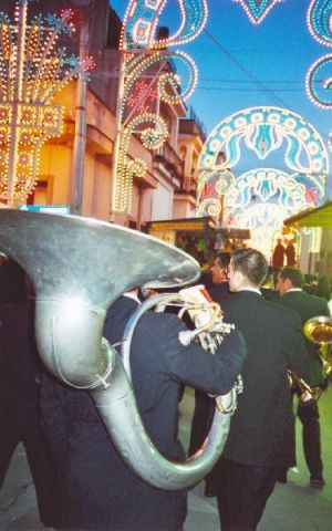 Depressa 26 settembre 2006 - Festa in onore dei SS. Medici Cosma e Damiano, compatroni della frazione.Alcuni componenti della banda.